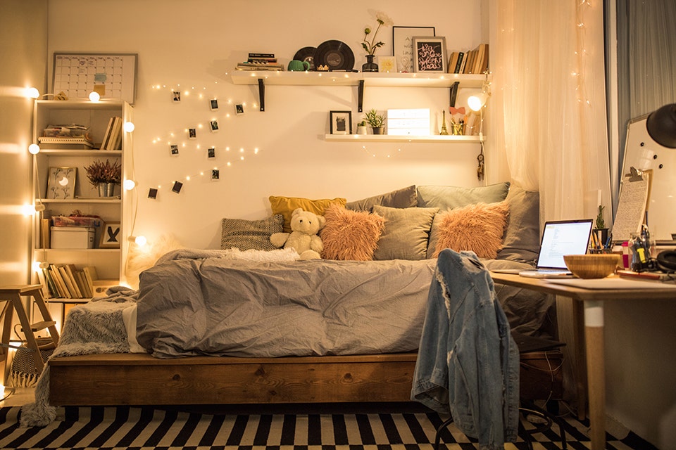 string lights for bedroom decor