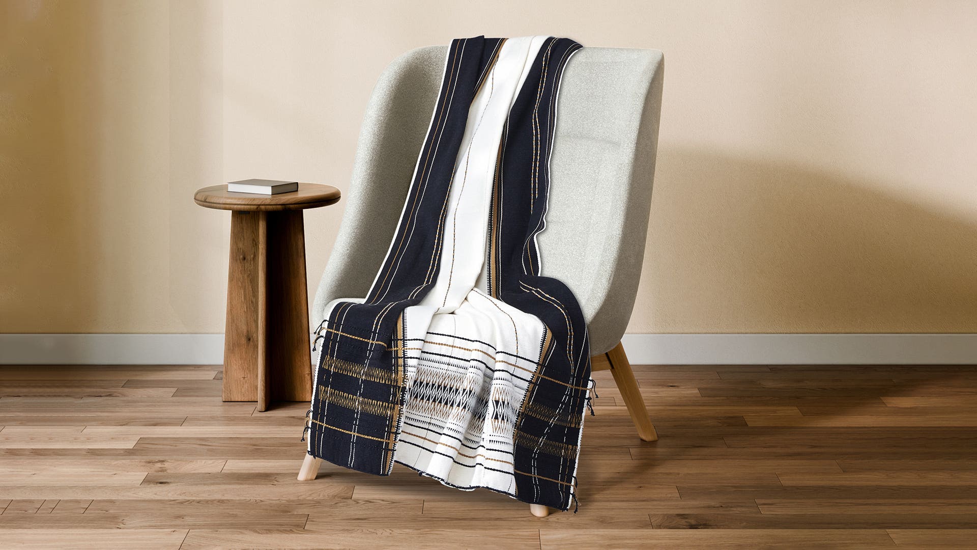 Linear Print 42*72 Linear Luxe Throw
