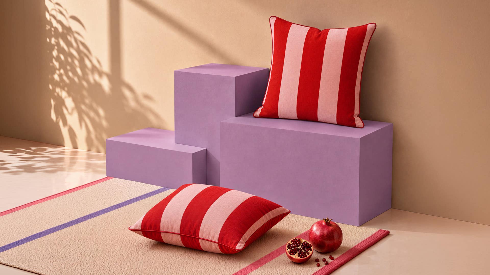 Red Stripes Printed Polyester Cushion Cover