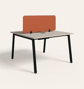 Flow 1200 X 1200 Double Sided With Screen Workdesk