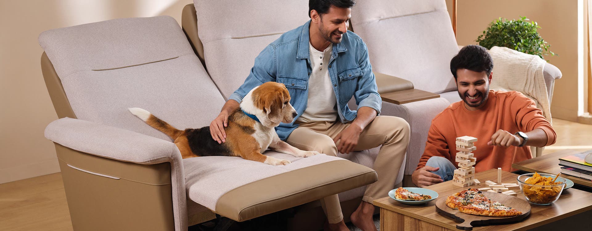 Recliner Sofa Sets - Choosing The Seat Everyone Secretly Wants