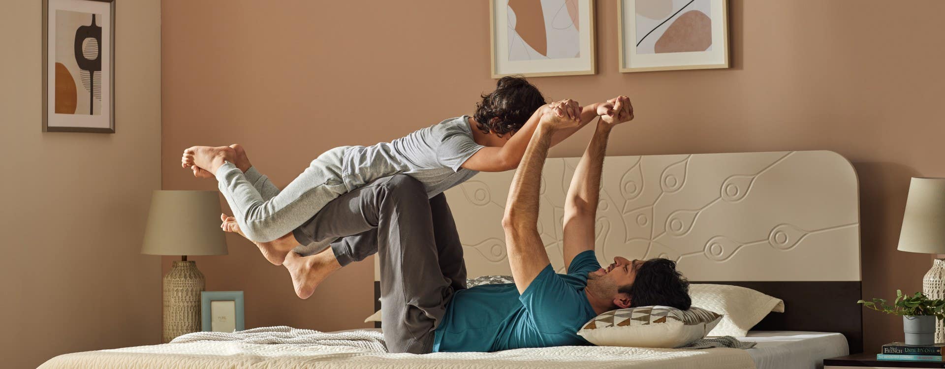 The Best Mattress for Back Pain: A Guide to Sleeping (and Living) Better 